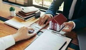 How to Choose the Right Real Estate Agent